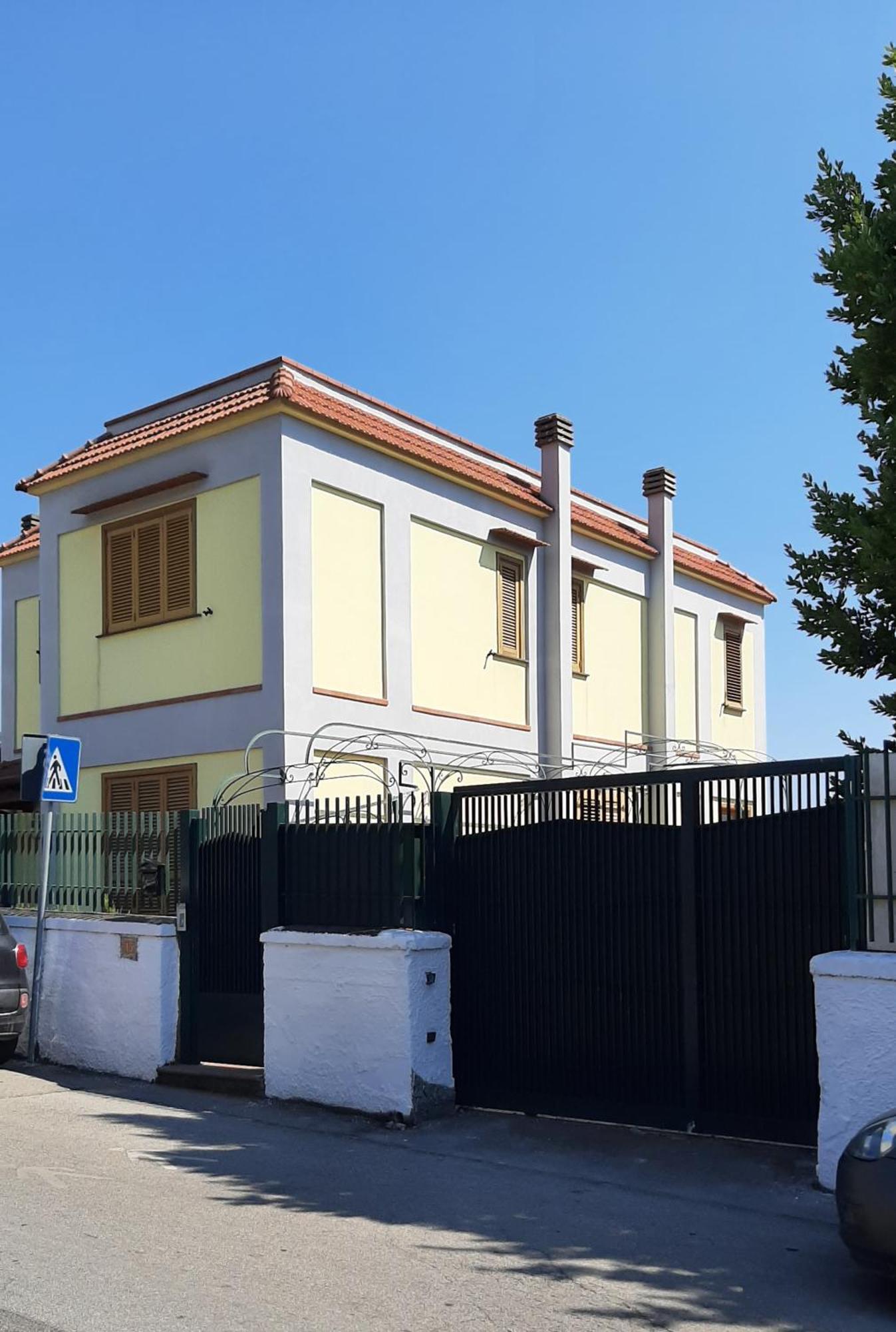 Villa Mariel Suites & Apartment 마사루브렌세 외부 사진